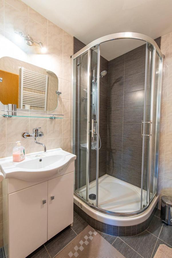 Dom Frana Krala Hotel Smrecany Luaran gambar